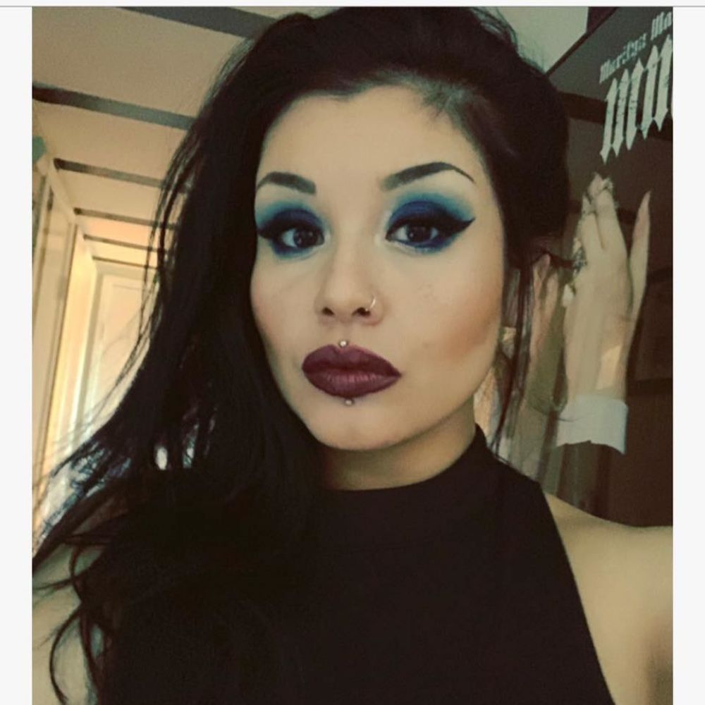 Meet your Posher, Veronica